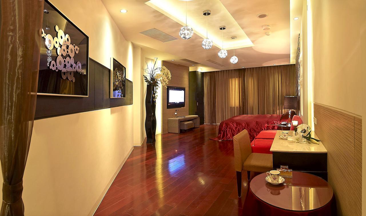 Qi Hai Motel Zhunan Exteriér fotografie