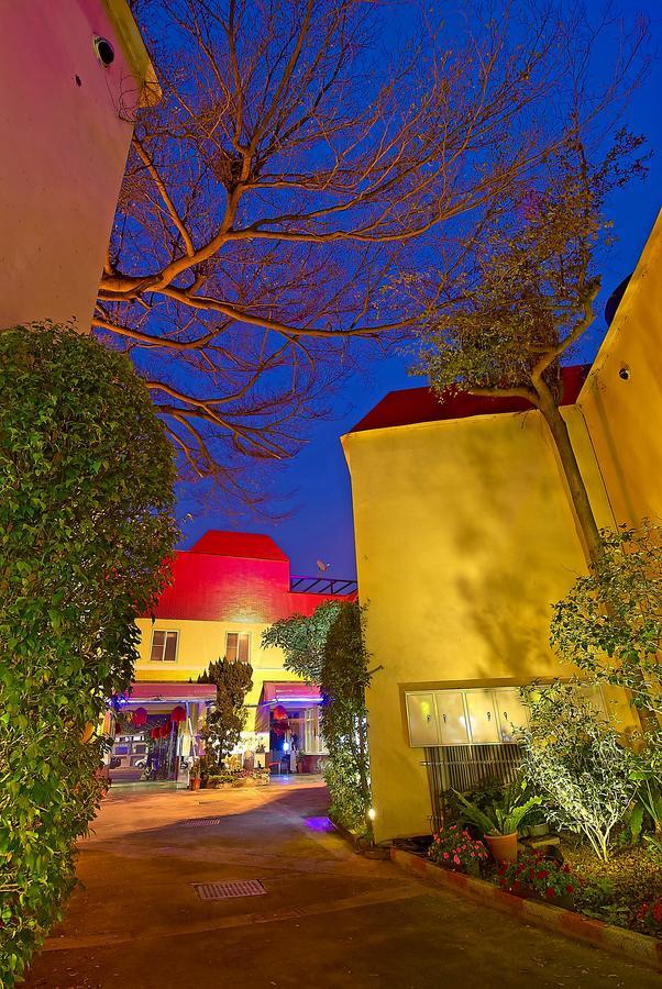 Qi Hai Motel Zhunan Exteriér fotografie